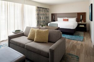 Гостиница Coronado Island Marriott Resort & SPA