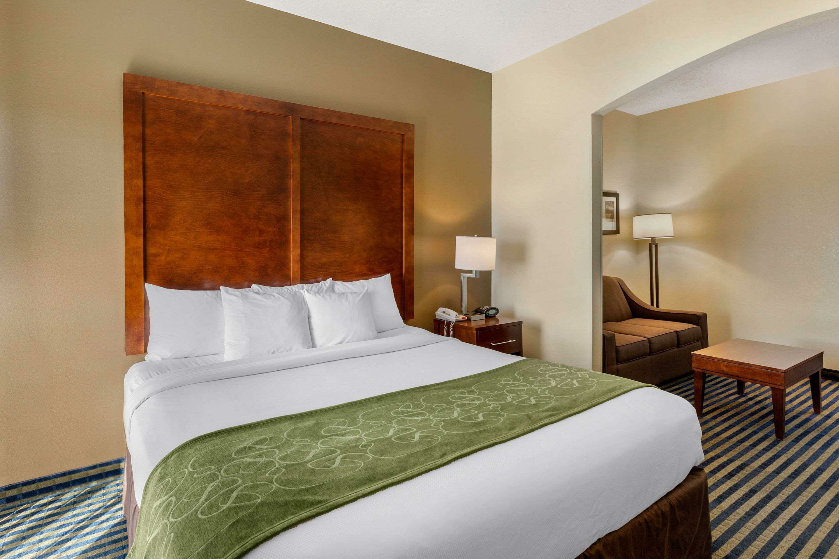 Фото Comfort Suites Leesburg