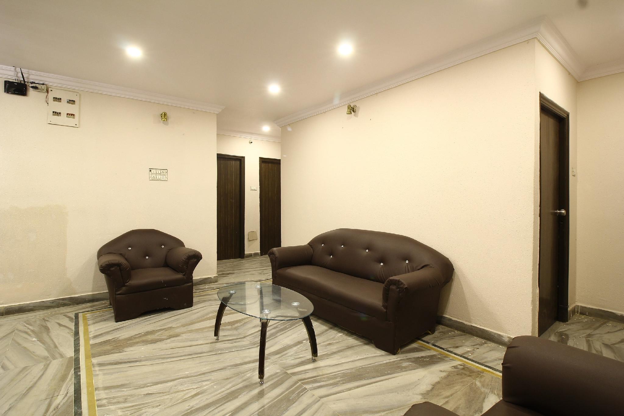 Фото Hotel Nav Bharat Residency