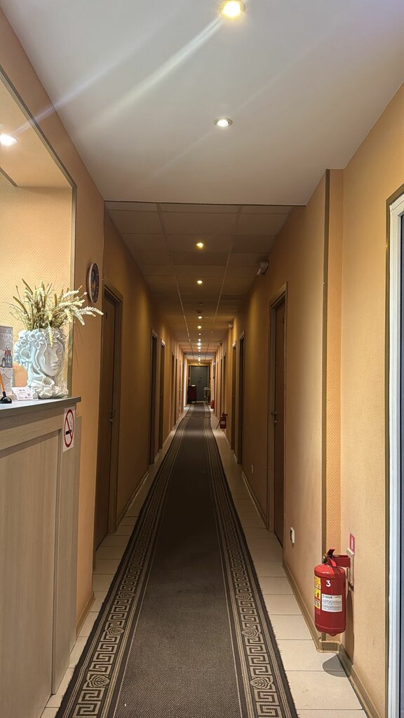 Hotel Komsomolskaya, Saint Petersburg, photo