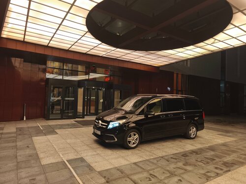 Внешний вид отеля Aden Hotel & Business Centre в Драчковском сельском Совете, фото 5