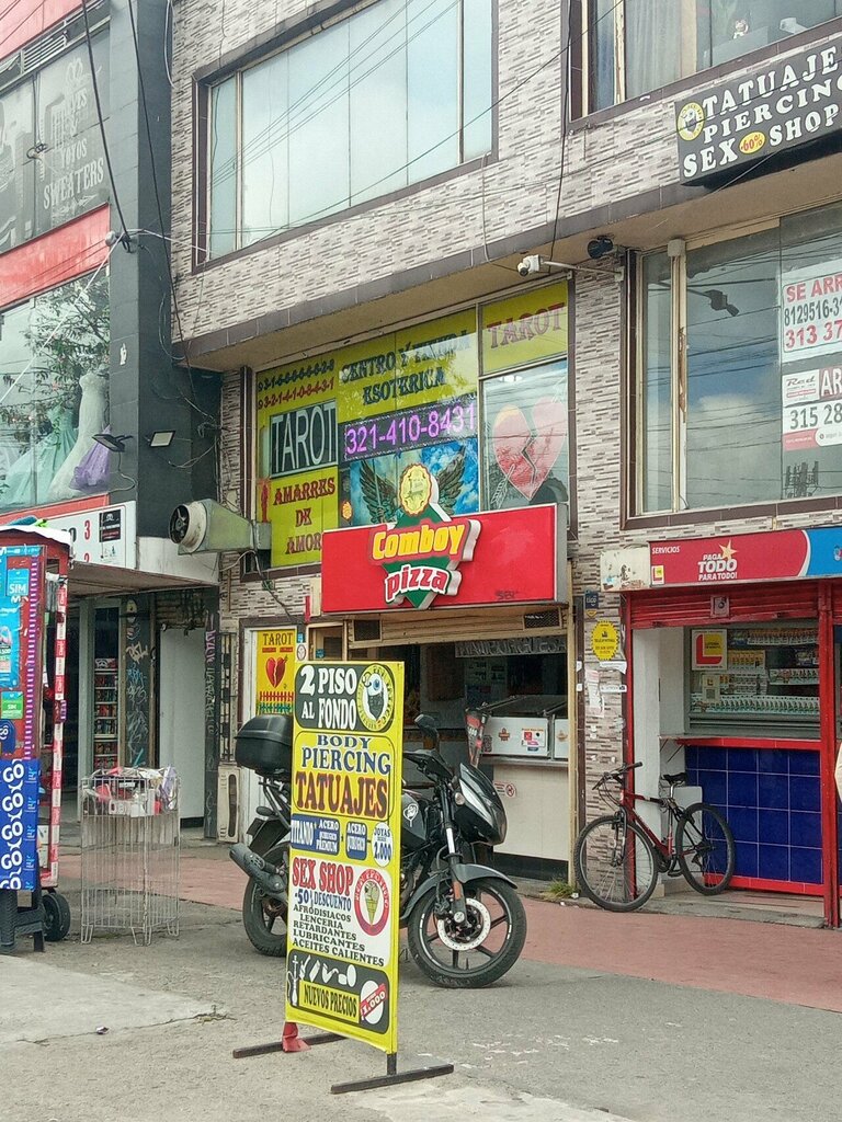 Magic and esoterics Tarot, Bogota, photo