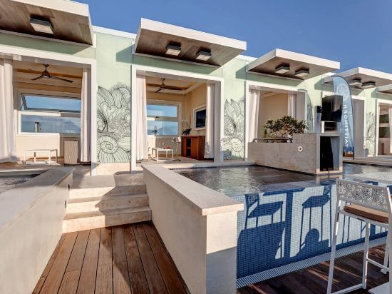 Фото Royalton Chic Cancun, An Autograph Collection All-Inclusive Resort - Adults Only