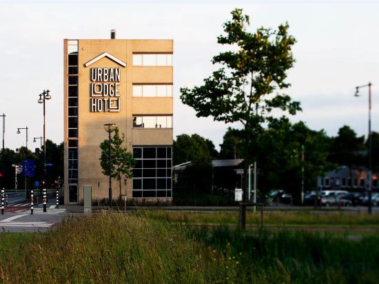 Фото Urban Lodge Hotel