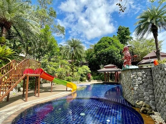 Hotel Thai Modern Resort & SPA, Chalong, photo