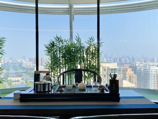 Фото Lake View Hotel