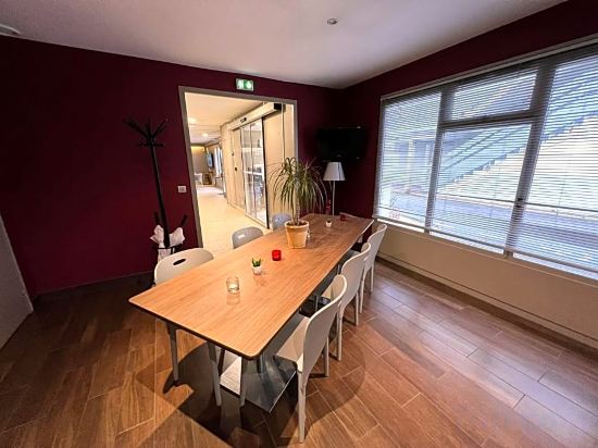 Фото Campanile Montargis - Amily