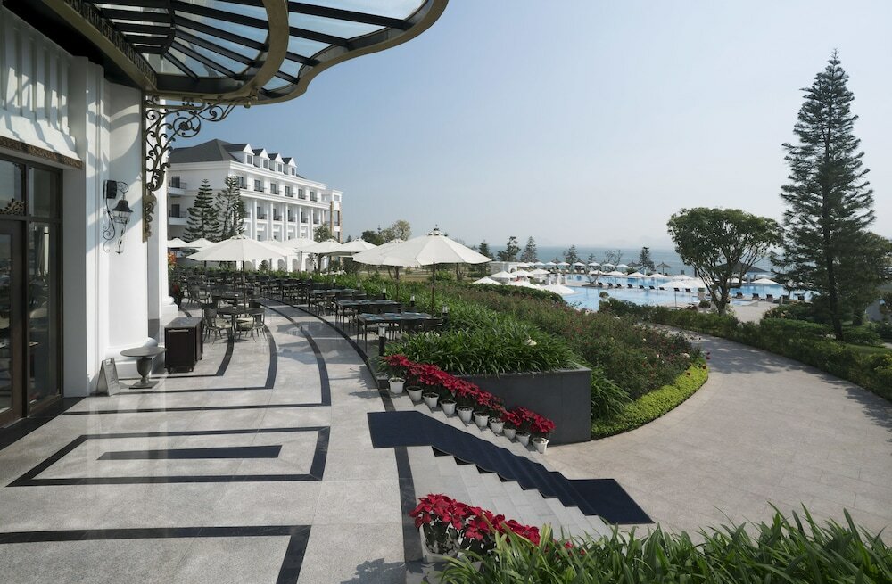 Фото Vinpearl Resort & SPA Ha Long