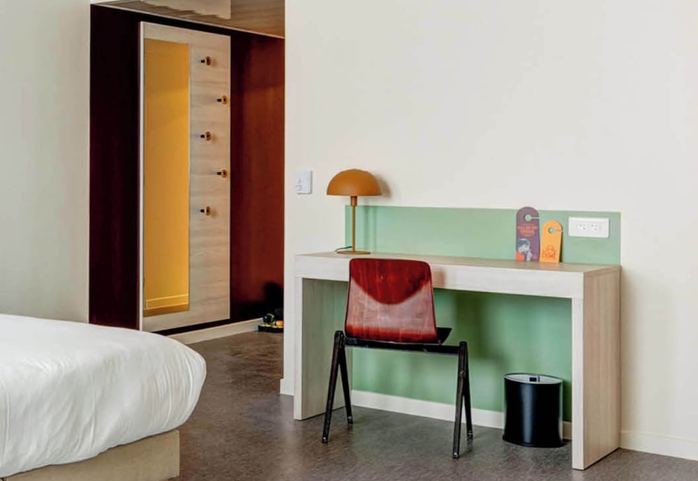 Фото B&b Home Paris Mairie de Saint Ouen