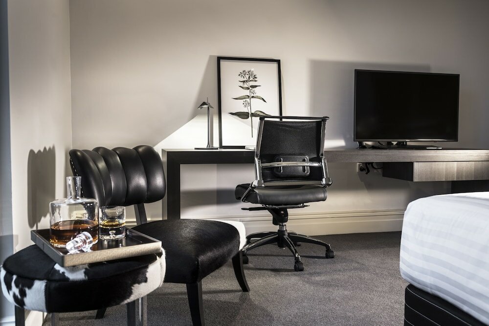 Фото The Melbourne Hotel