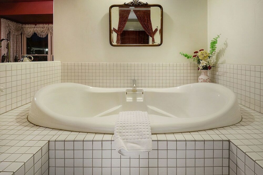 Фото The Blenman Inn