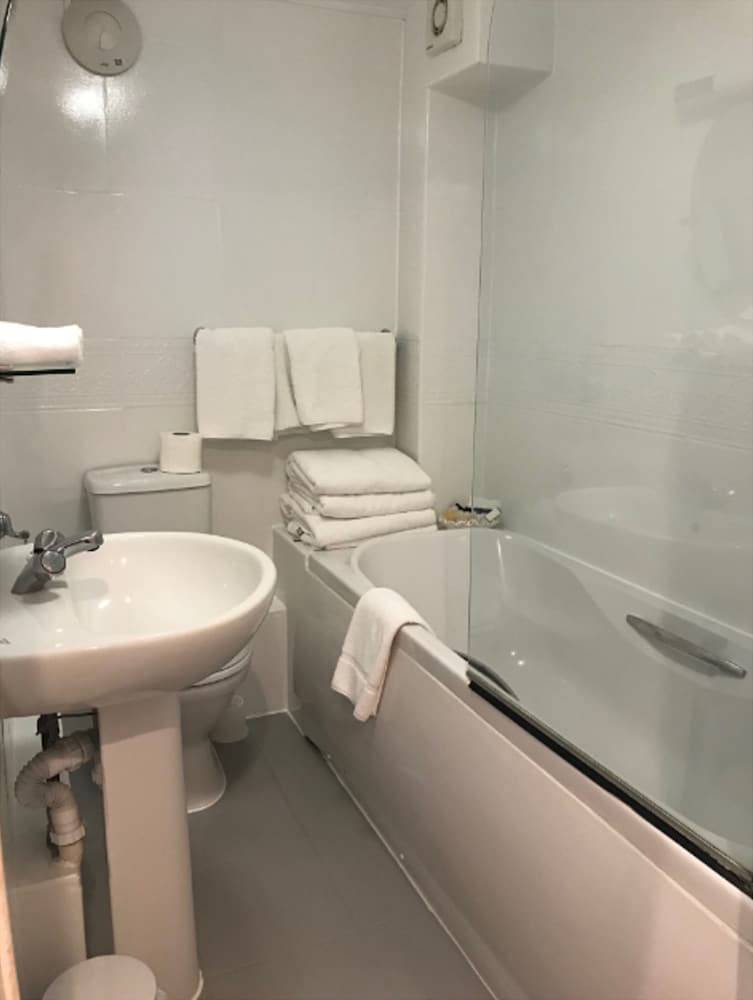 Фото Lensfield Hotel