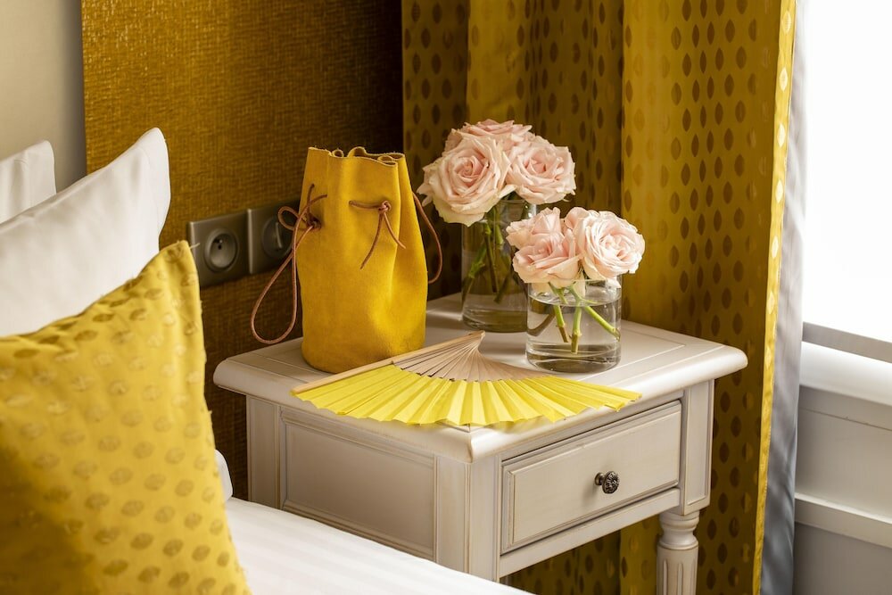 Фото Hotel Plaza Elysées