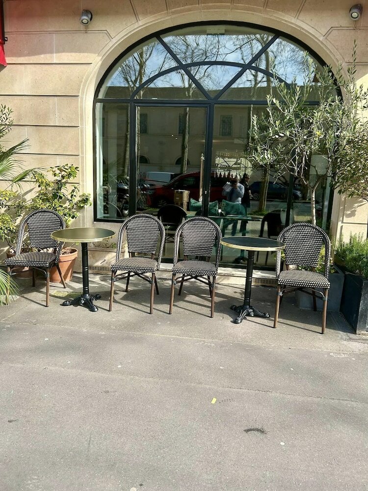 Фото Derby Eiffel