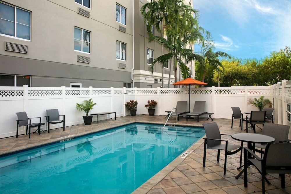 Фото Four Points by Sheraton Fort Lauderdale Airport - Dania Beach