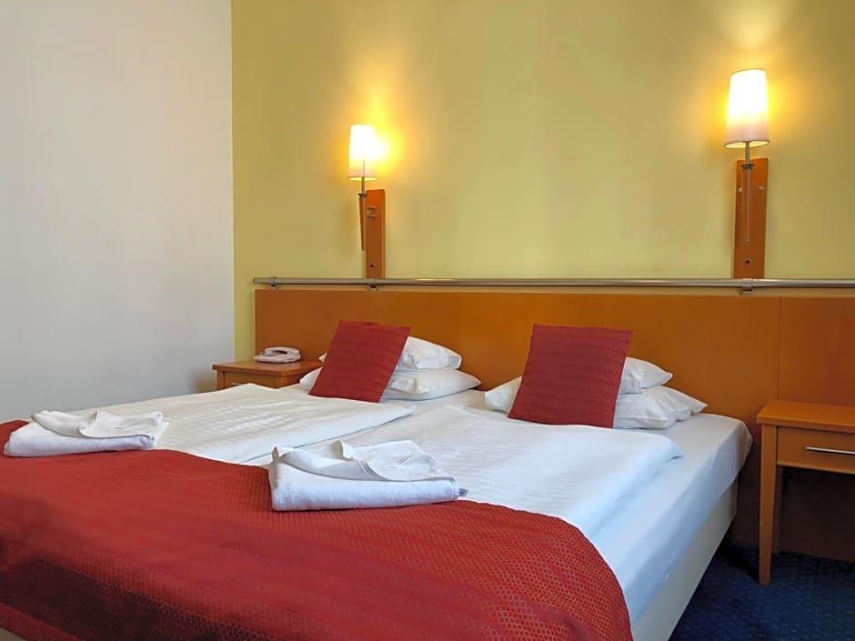 Фото отеля 4