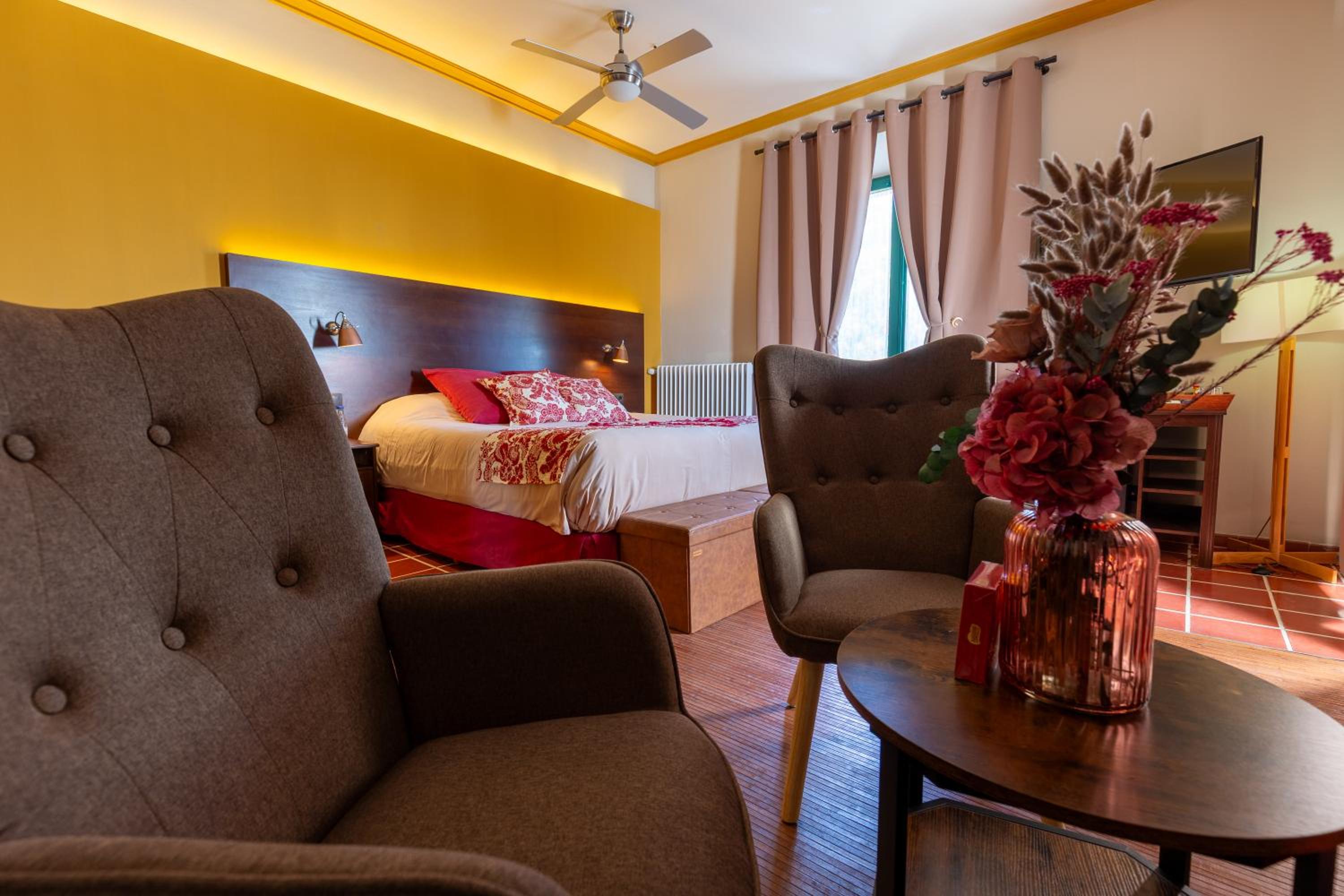 Фото Els Jardins de la Martana