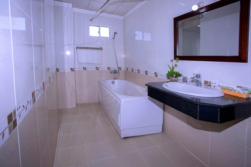 Фото Nice Swan Hotel