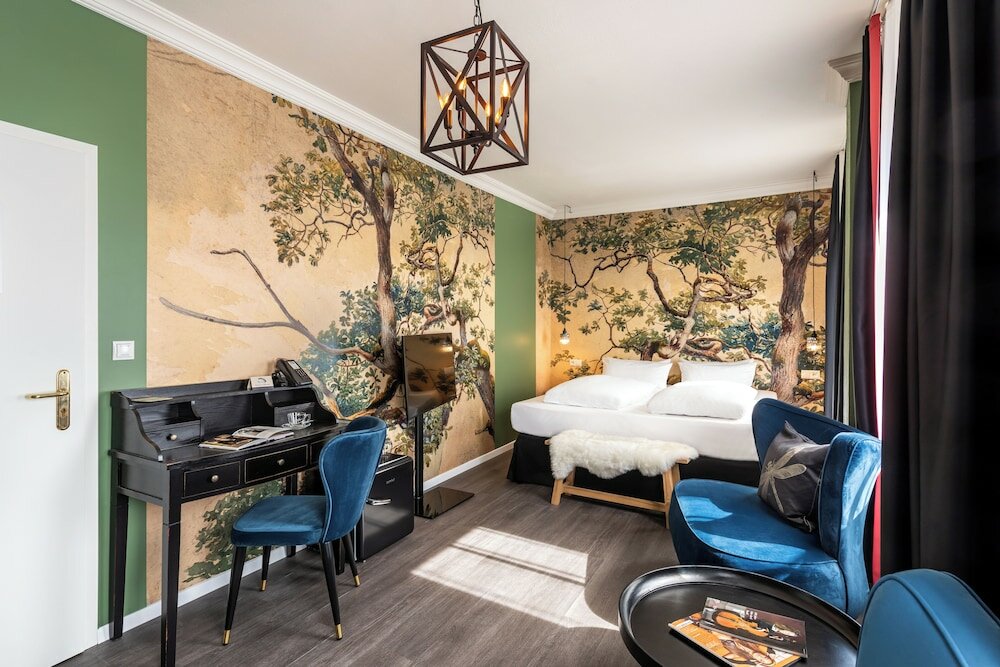 Фото Hotel Würzburger Hof