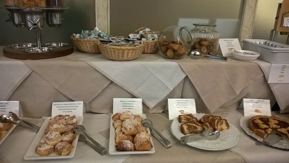 Фото Hotel Corona