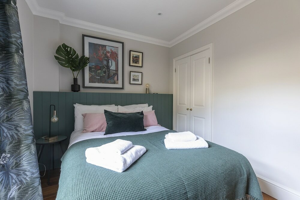 Фото Altido Beautiful 2 bed apt in Mayfair, close to Tube