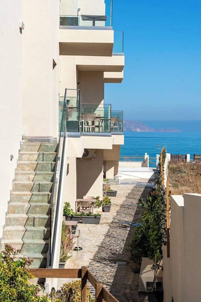 Фото Almare Beach Hotel