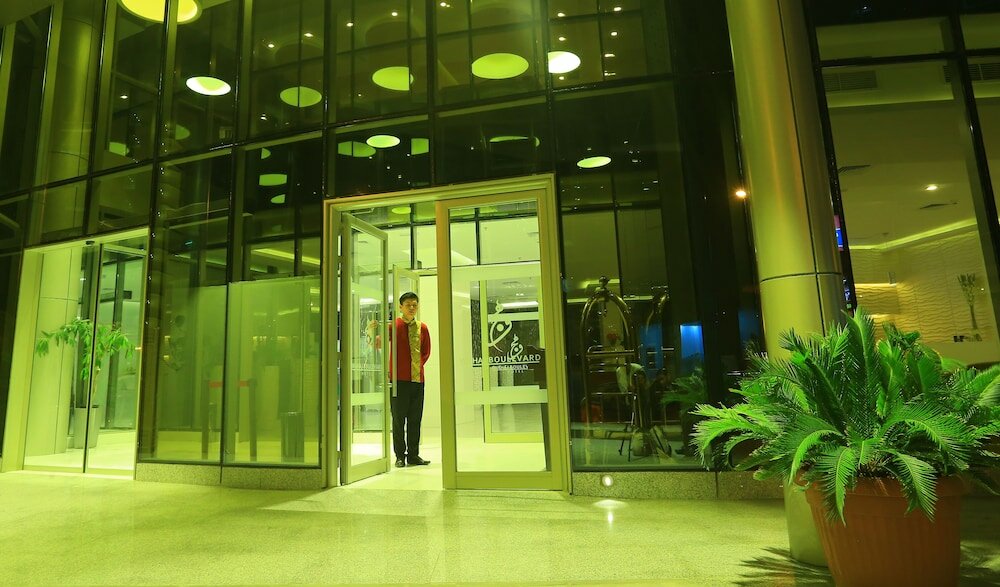 Фото Wahaj Boulevard Hotel