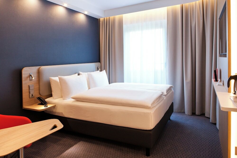 Фото Holiday Inn Express Siegen