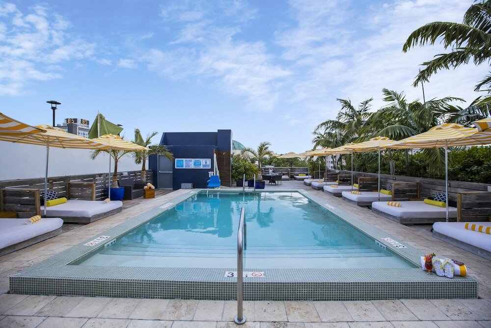 Фото Catalina Hotel & Beach Club