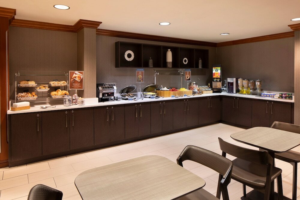 Фото SpringHill Suites by Marriott Tampa Westshore Airport