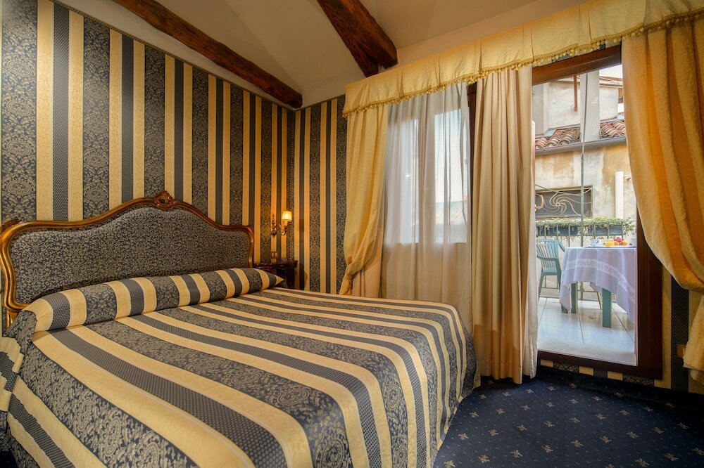 Фото Hotel Centauro