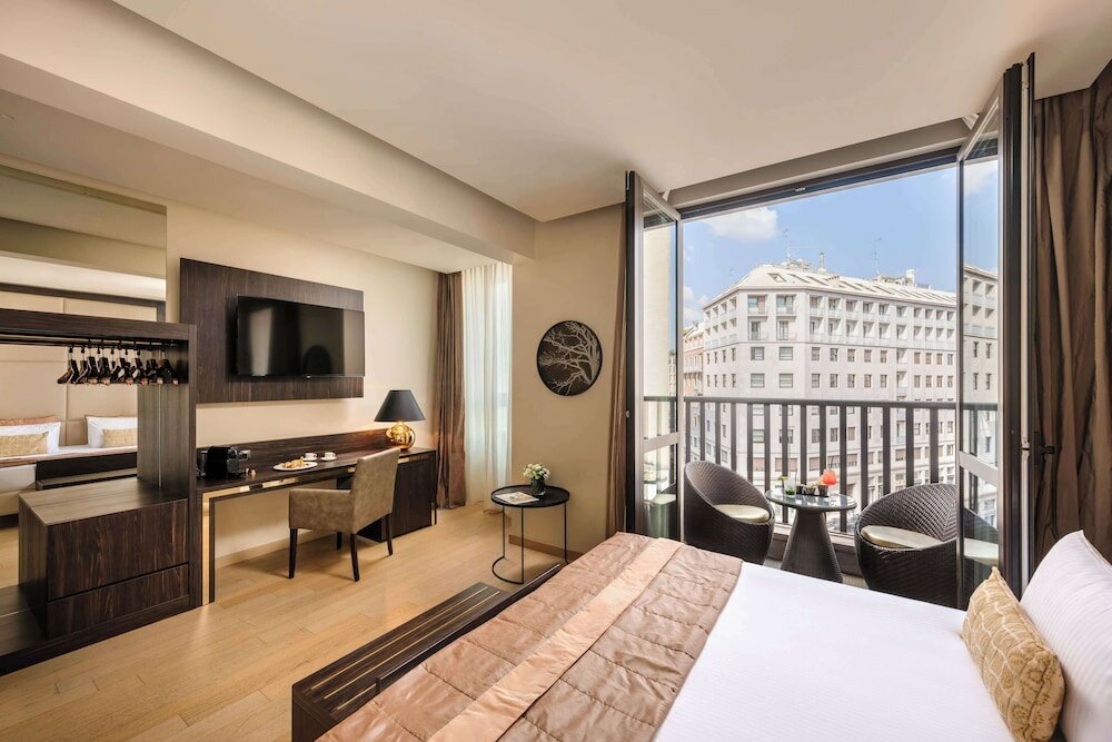 Фото Hotel The Square Milano Duomo
