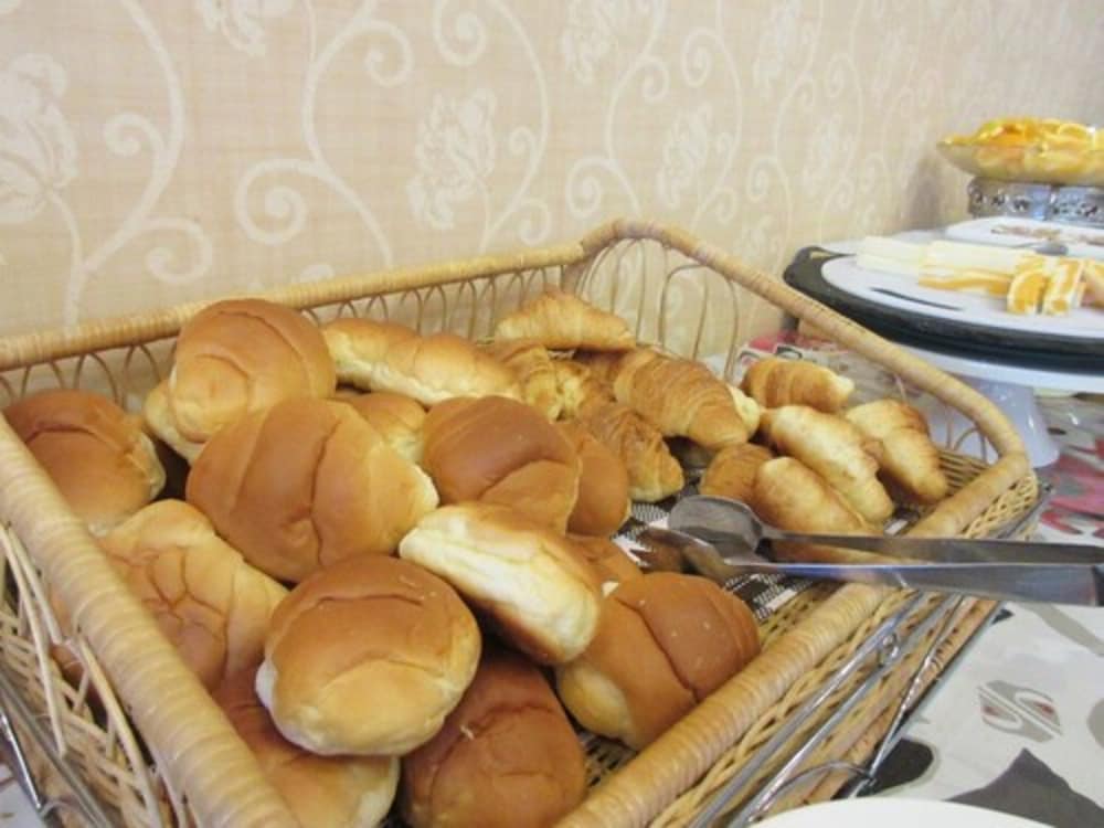 Фото Shiretoko Noble Hotel