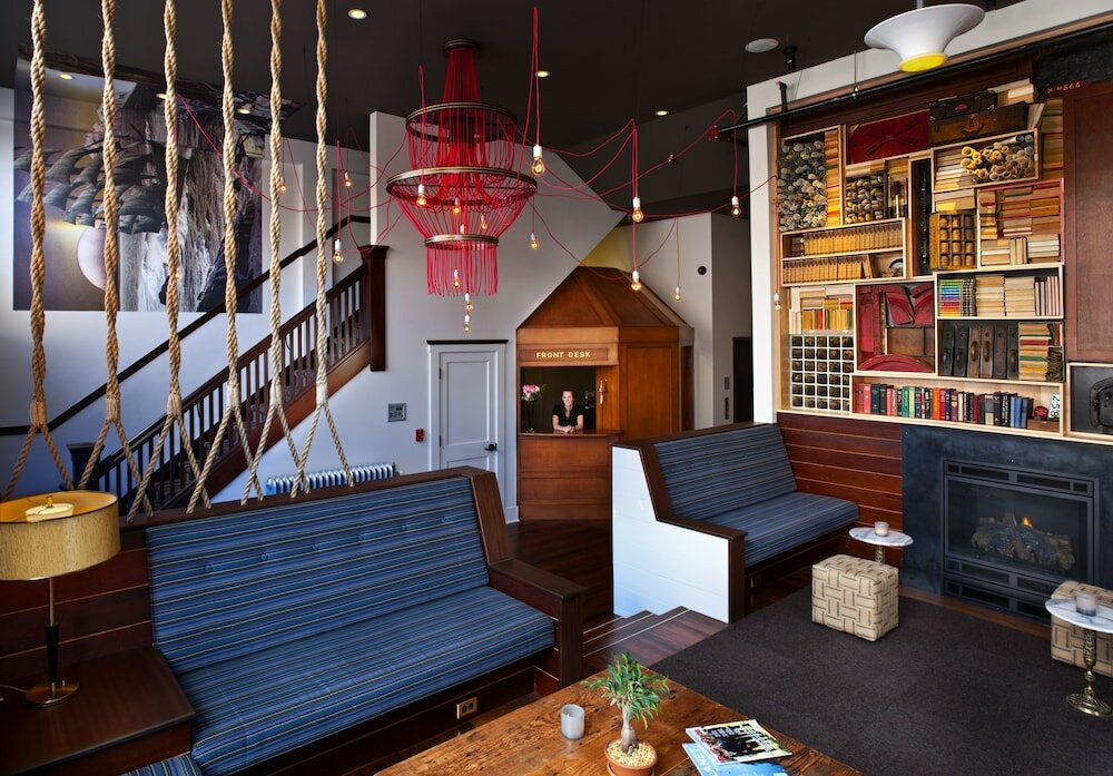 Фото Selina Commodore Astoria