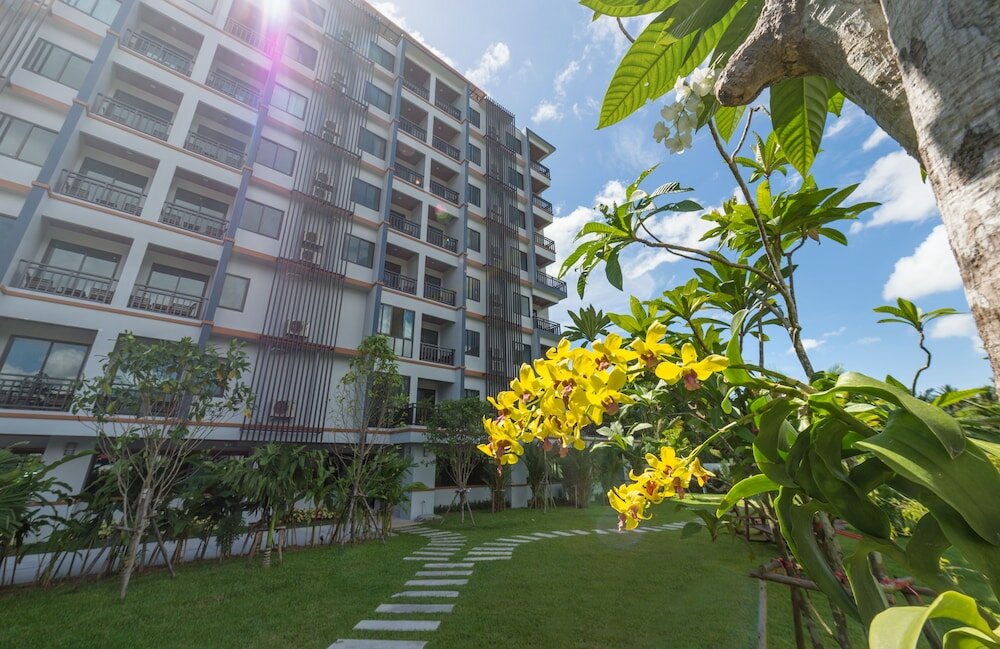 Фото Andaman Breeze Resort