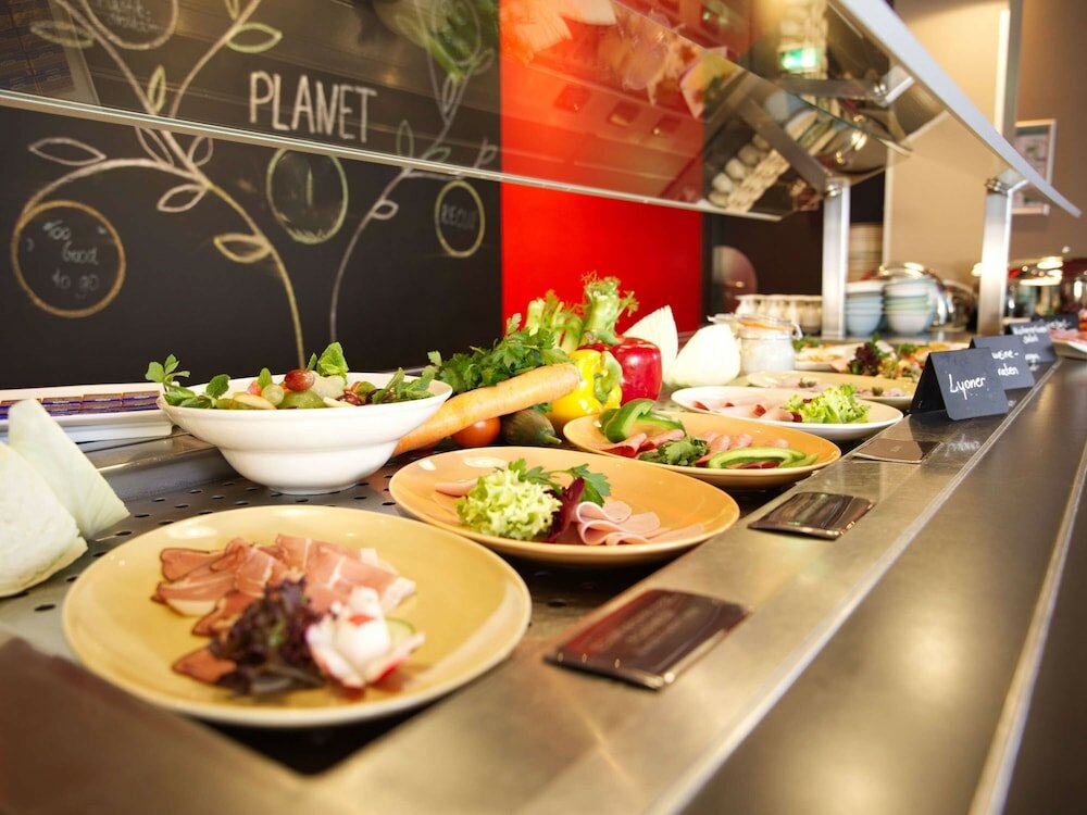 Фото Ibis Köln Messe