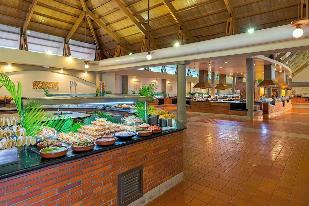 Фото Catalonia Bavaro Beach Golf And Casino Resort