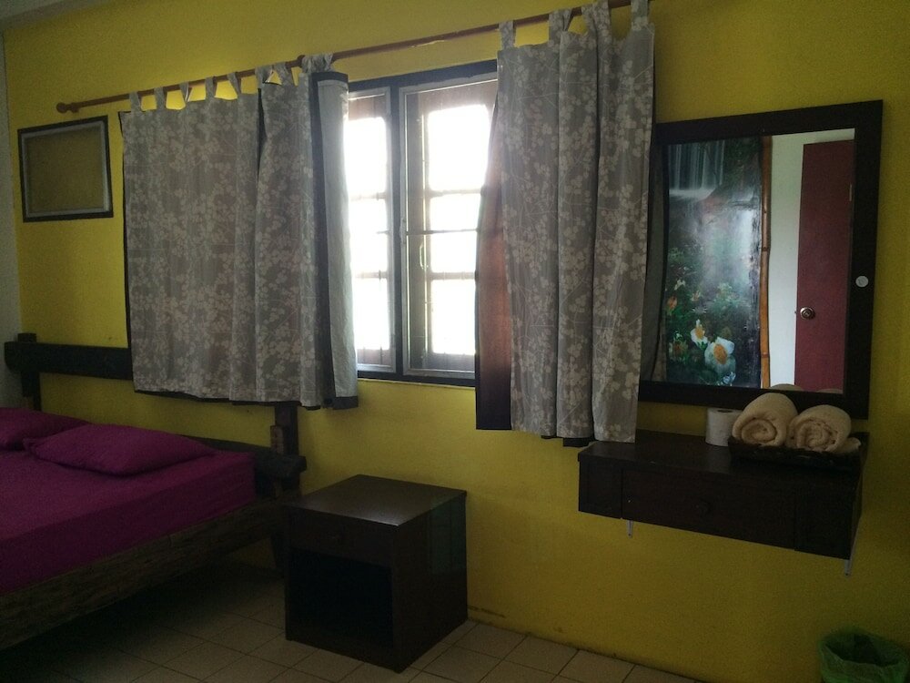 Фото Trekker Camp Chiang Mai Hostel