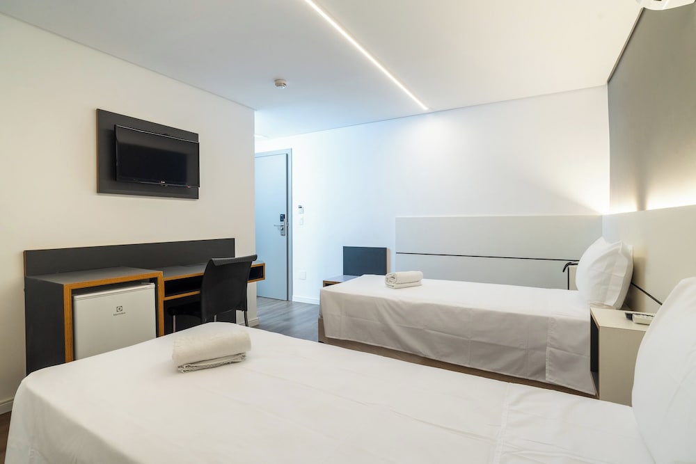 Фото Uniclass Hotel Lapa