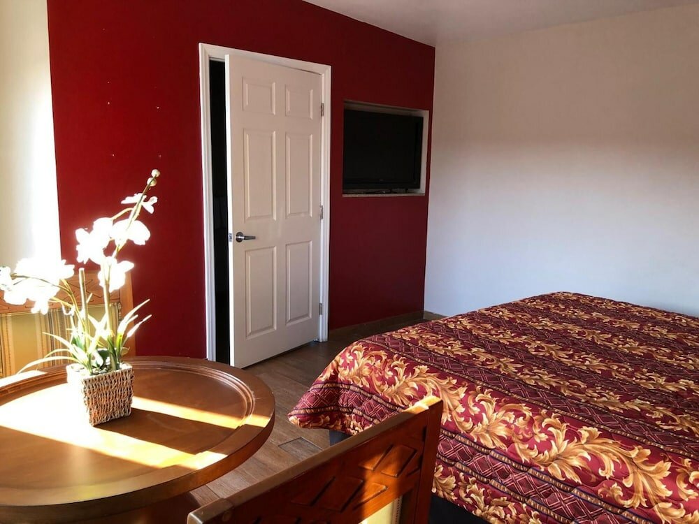 Фото The Fly Inn