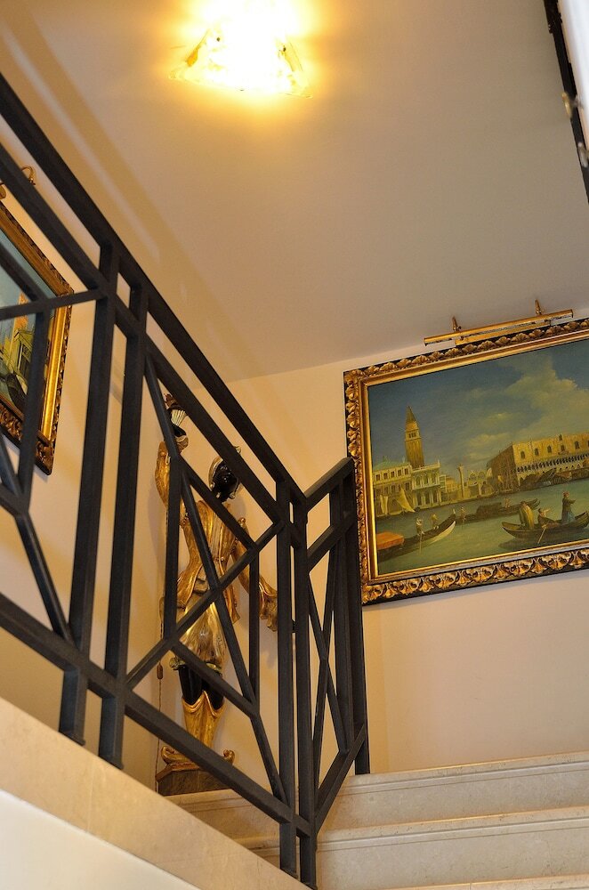 Фото Hotel Orion