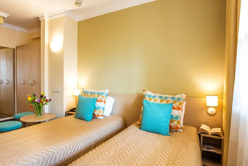 Фото Hotel Geneva