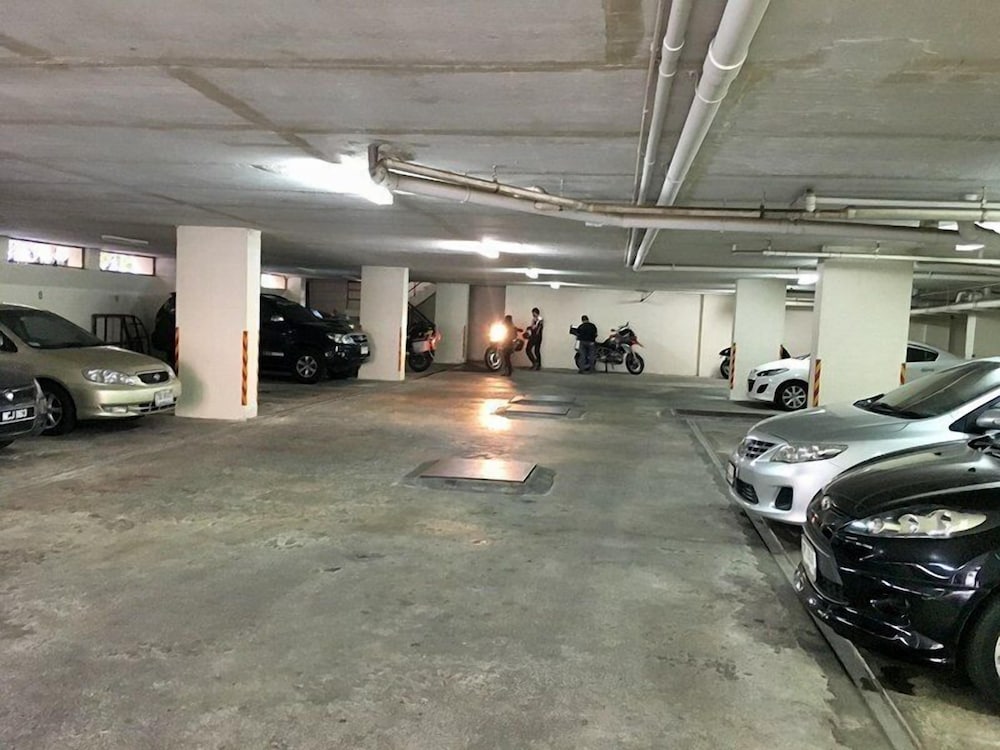 Фото Hadyai Golden Crown Hotel