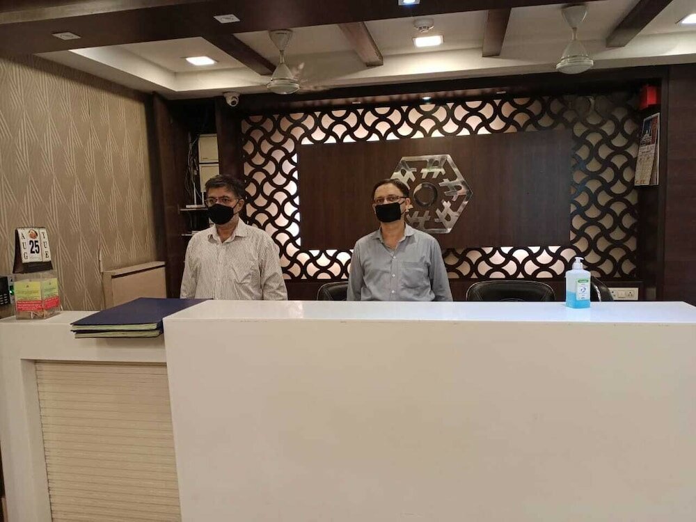 Фото Hotel Orient Palace