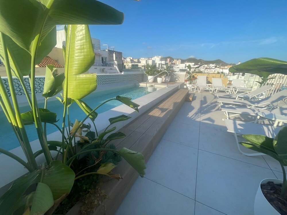 Фото Alenti Sitges Hotel