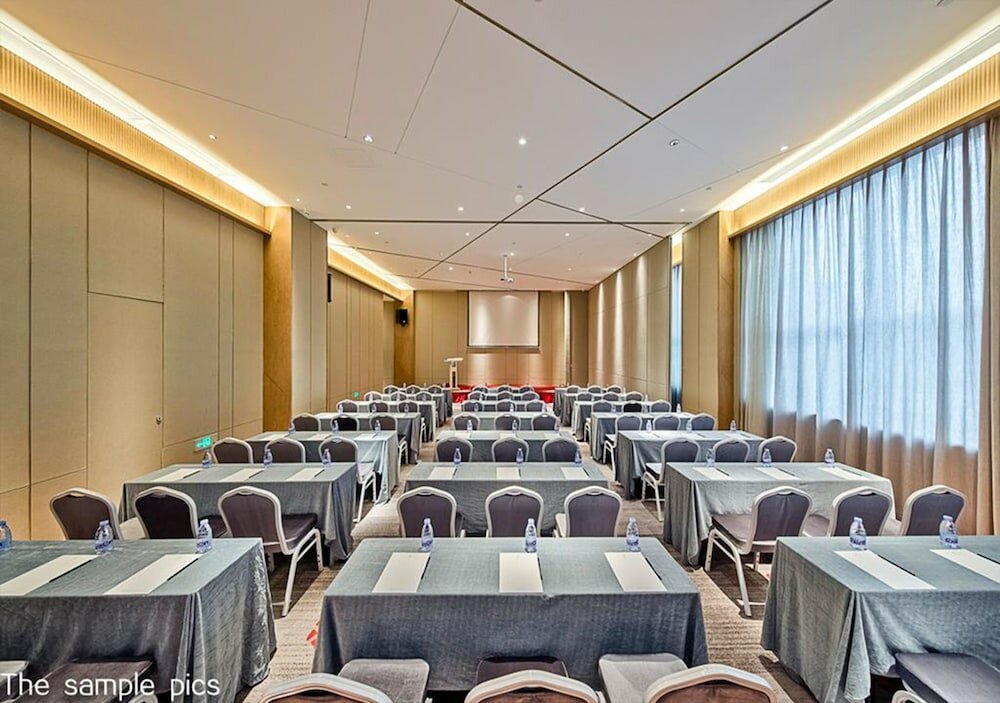 Фото Royce Hotel Shenzhen