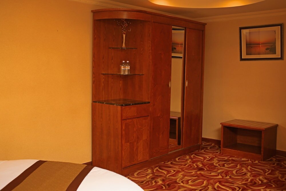 Фото Mbale Resort Hotel