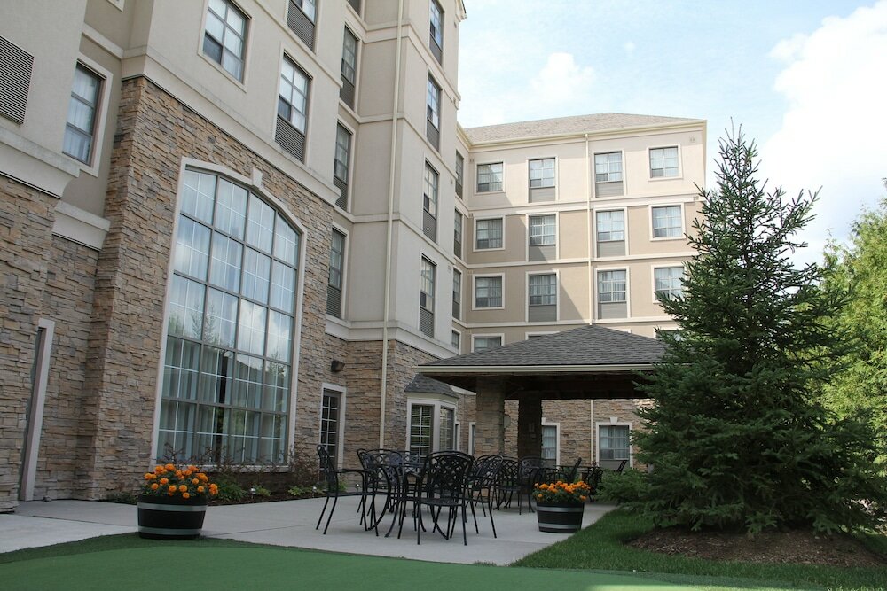 Фото Staybridge Suites London