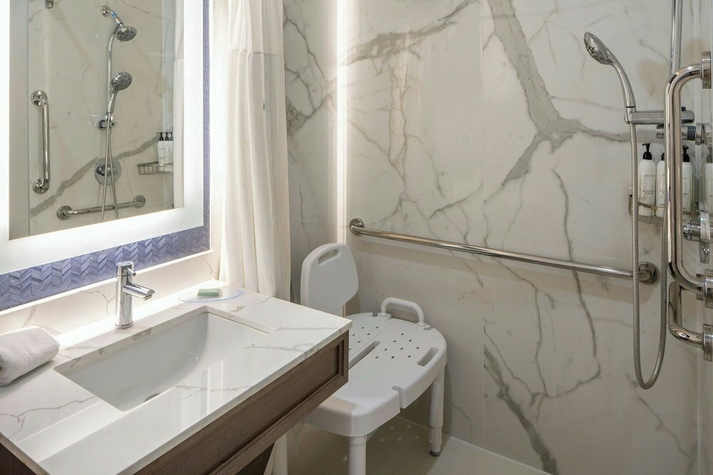 Фото Fairfield Inn & Suites by Marriott Lafayette South