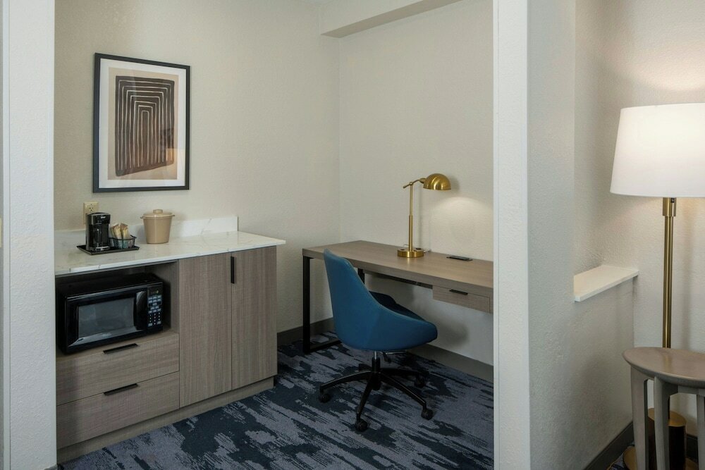 Фото Fairfield Inn & Suites by Marriott Lafayette South